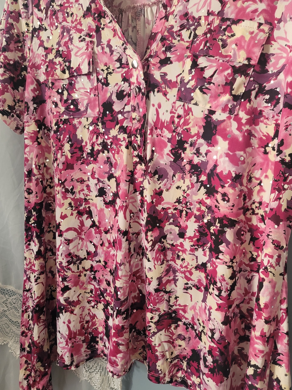 Brittany Black Pink Floral Short-Sleeve V-Neck Blouse - Picture 6 of 8
